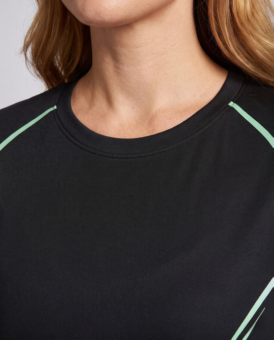 Product 15876143874378 - close_up_detail