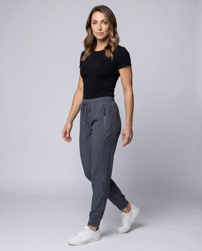 Damen sportive Freizeitjacke mit seitlichen Reißverschlusstaschen R&B