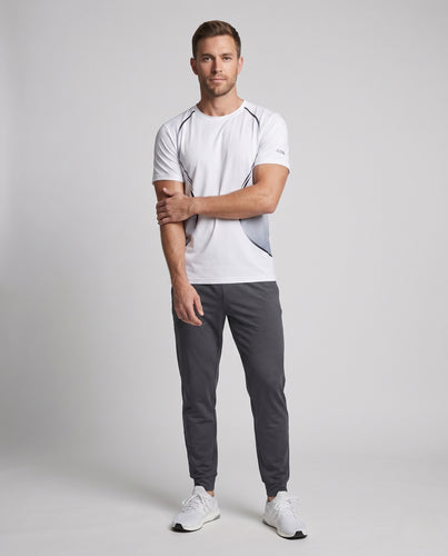 Herren Sportset mit atmungsaktivem T-Shirt und Shorts R&B