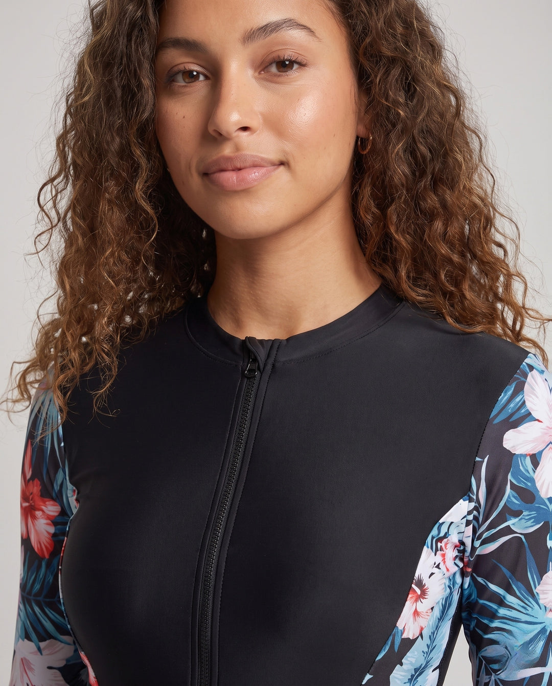 Product 15879068942666 - close_up_detail