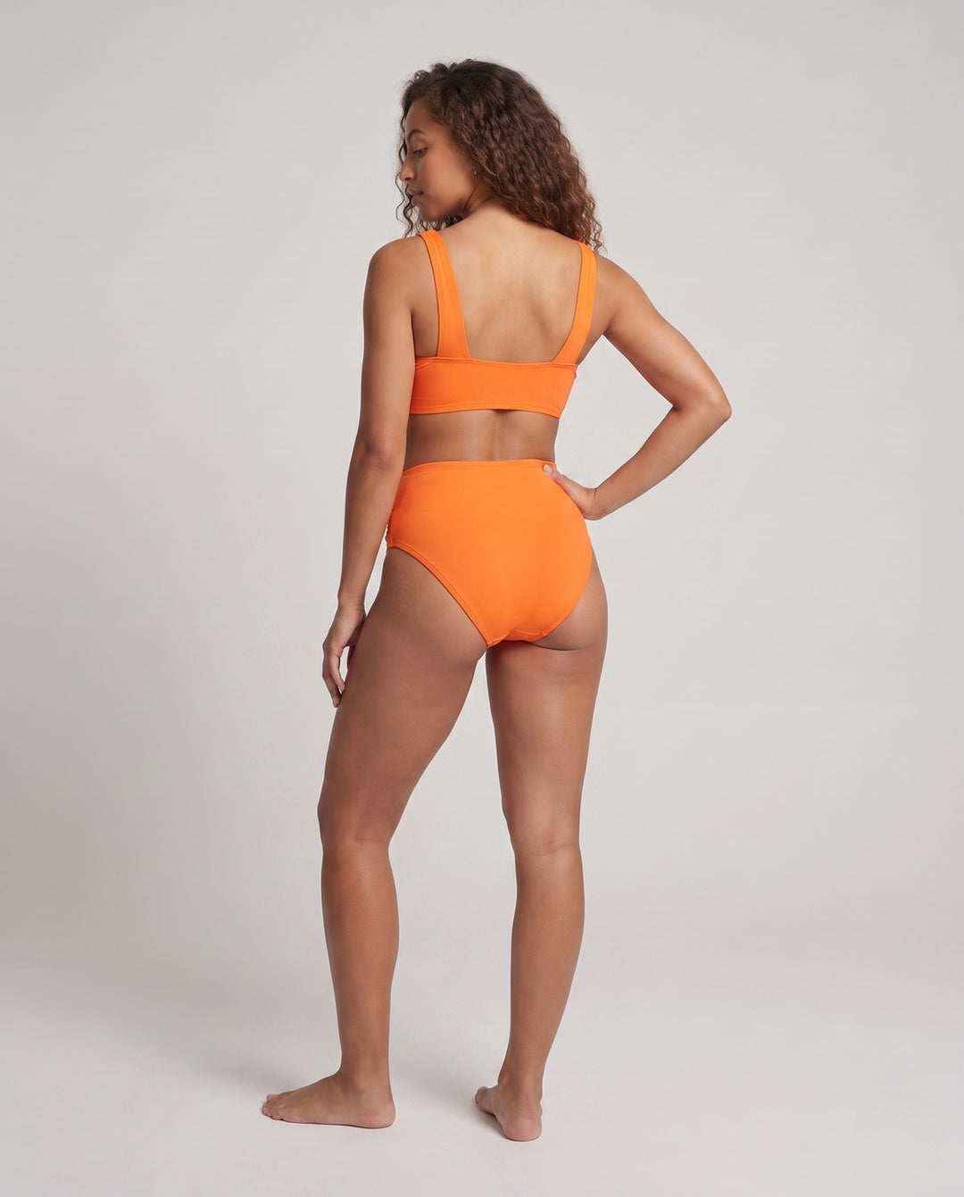 Product 15879076151626 - back_view