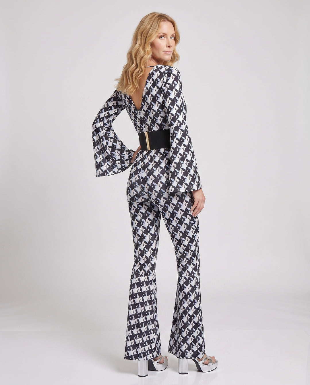 Product 15958870982986 - back_view