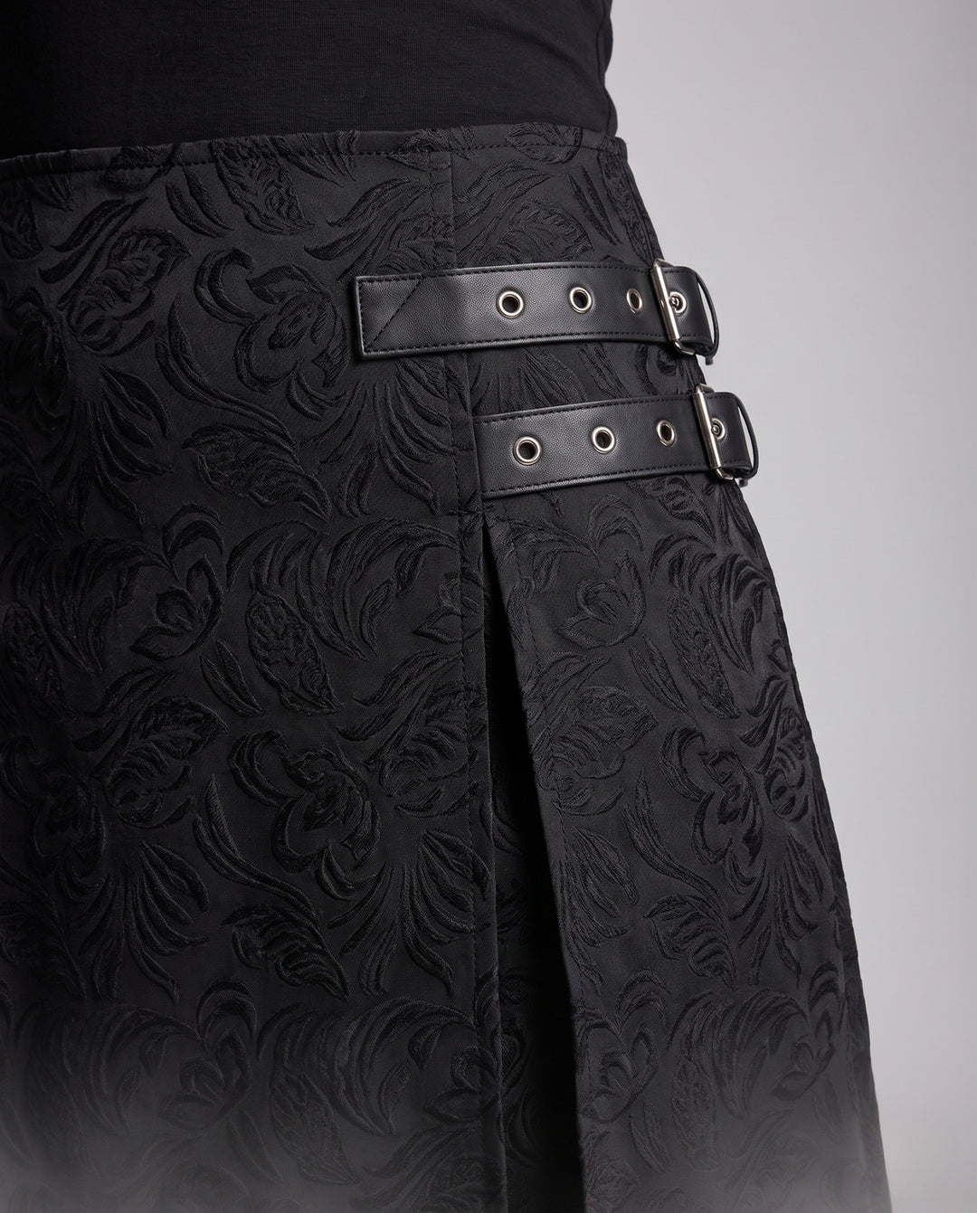 Product 15960129929546 - close_up_detail