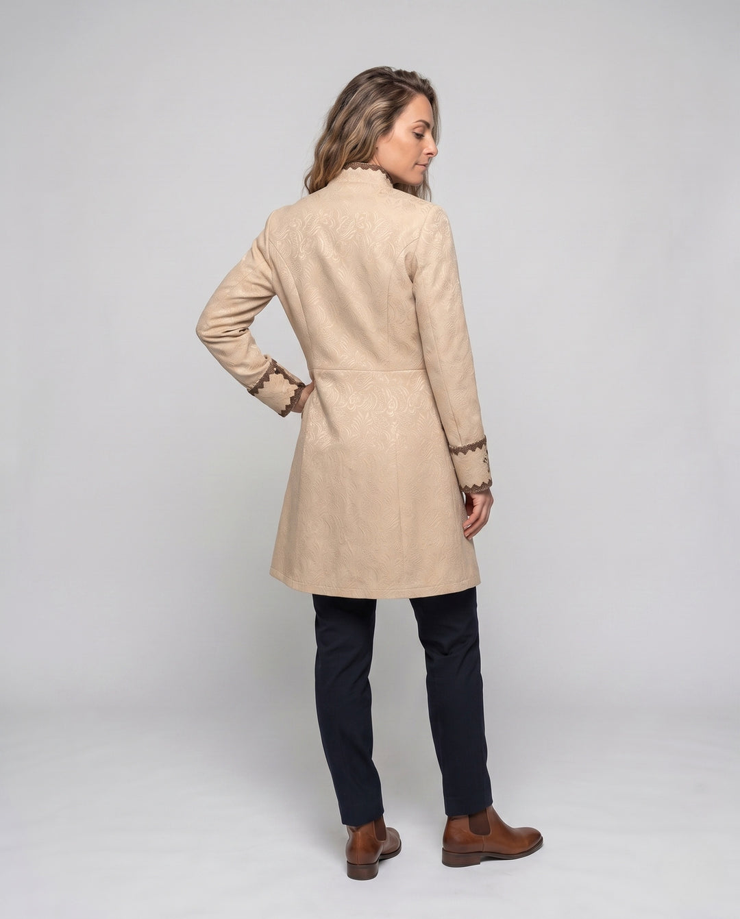 Product 15960136810826 - back_view