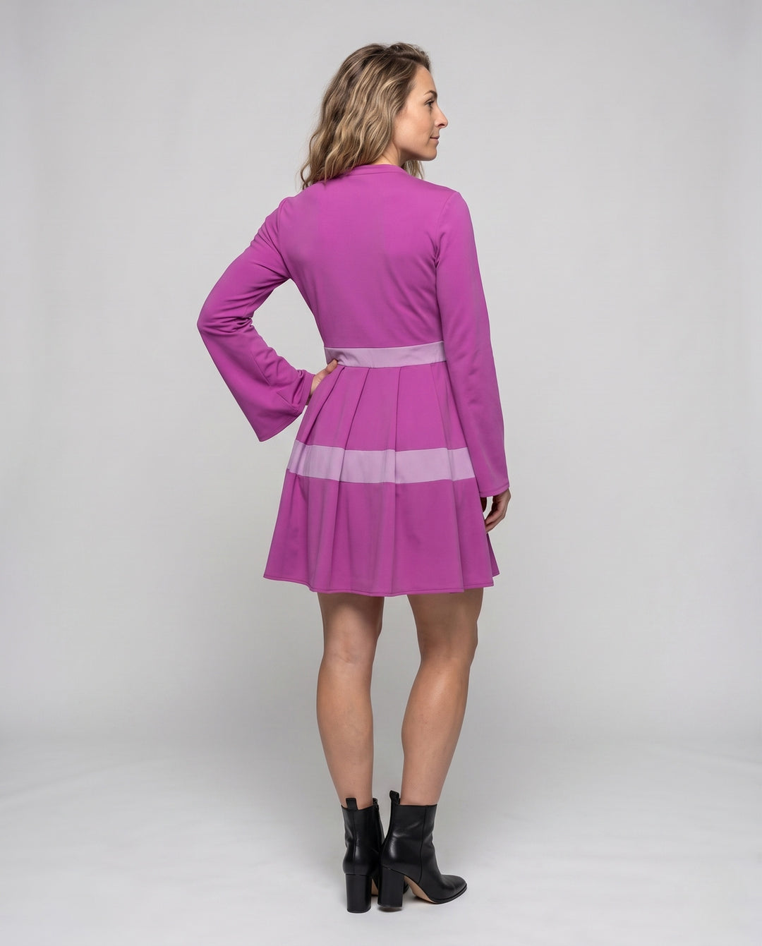 Product 15960144609610 - back_view