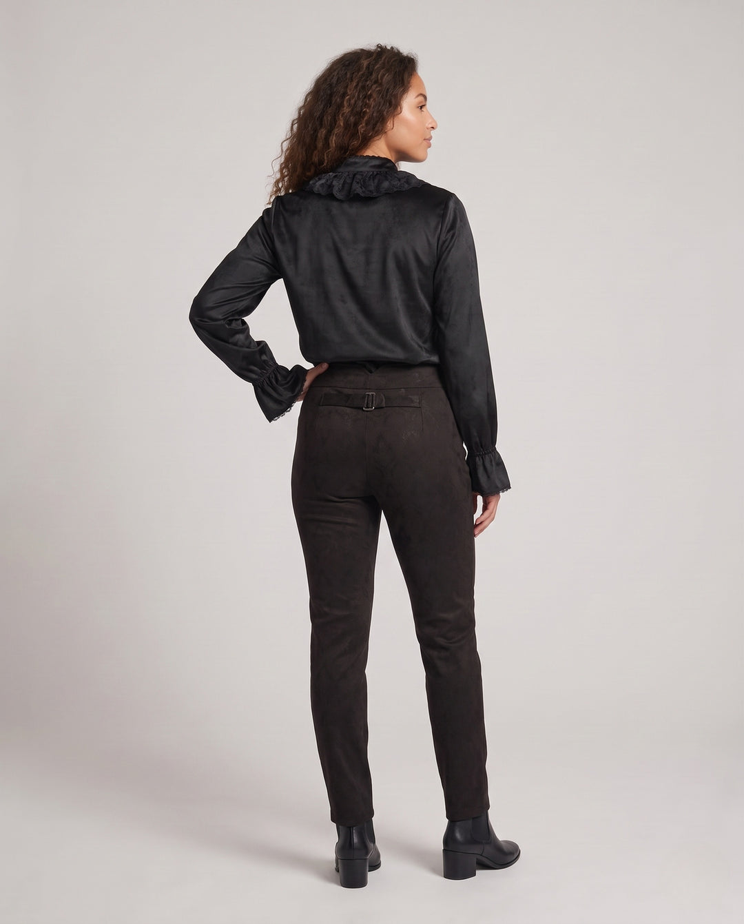 Product 15963935572298 - back_view