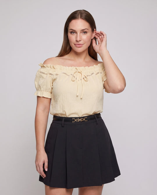 Product 15963940618570 - upper_body