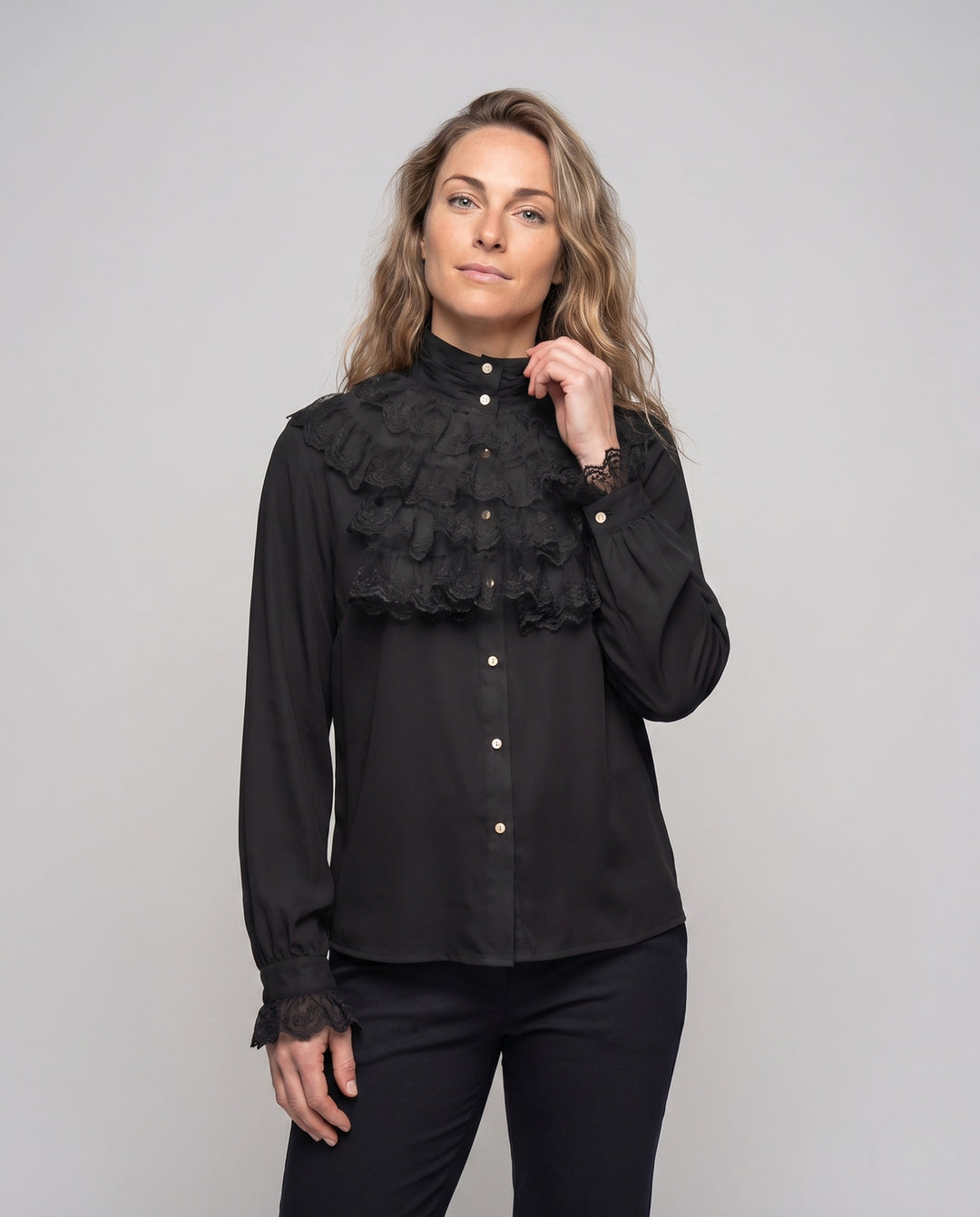 Product 15963941568842 - upper_body
