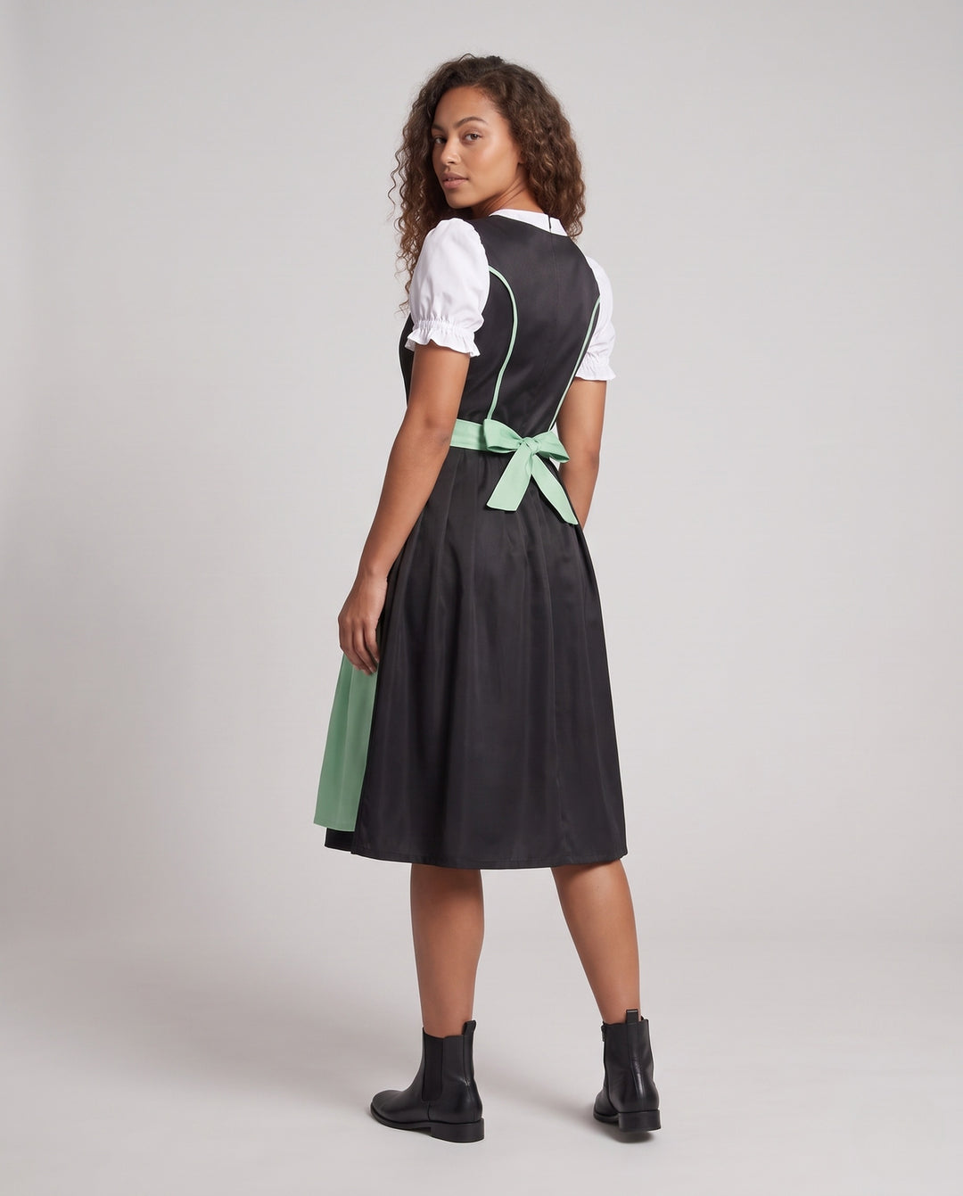 Product 15963943567690 - back_view
