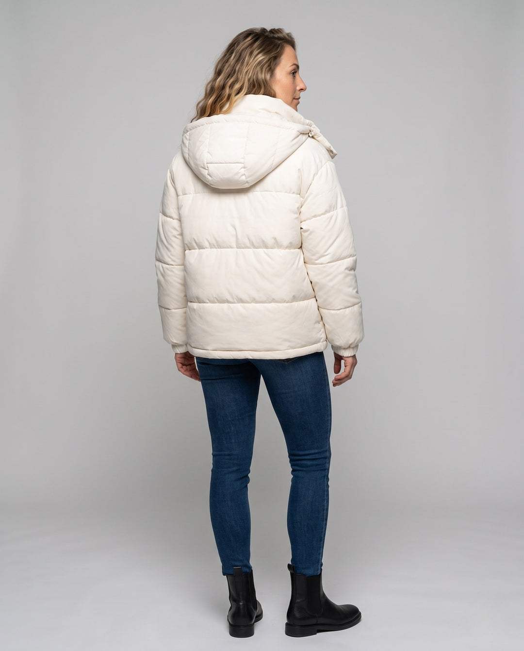 Product 15966035738954 - back_view