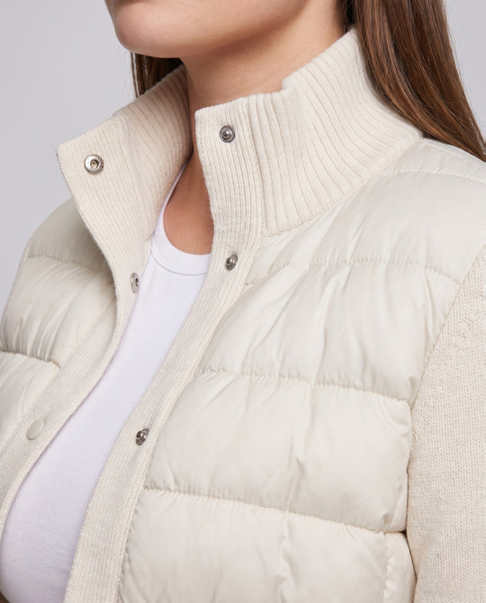 Product 15966037279050 - close_up_detail