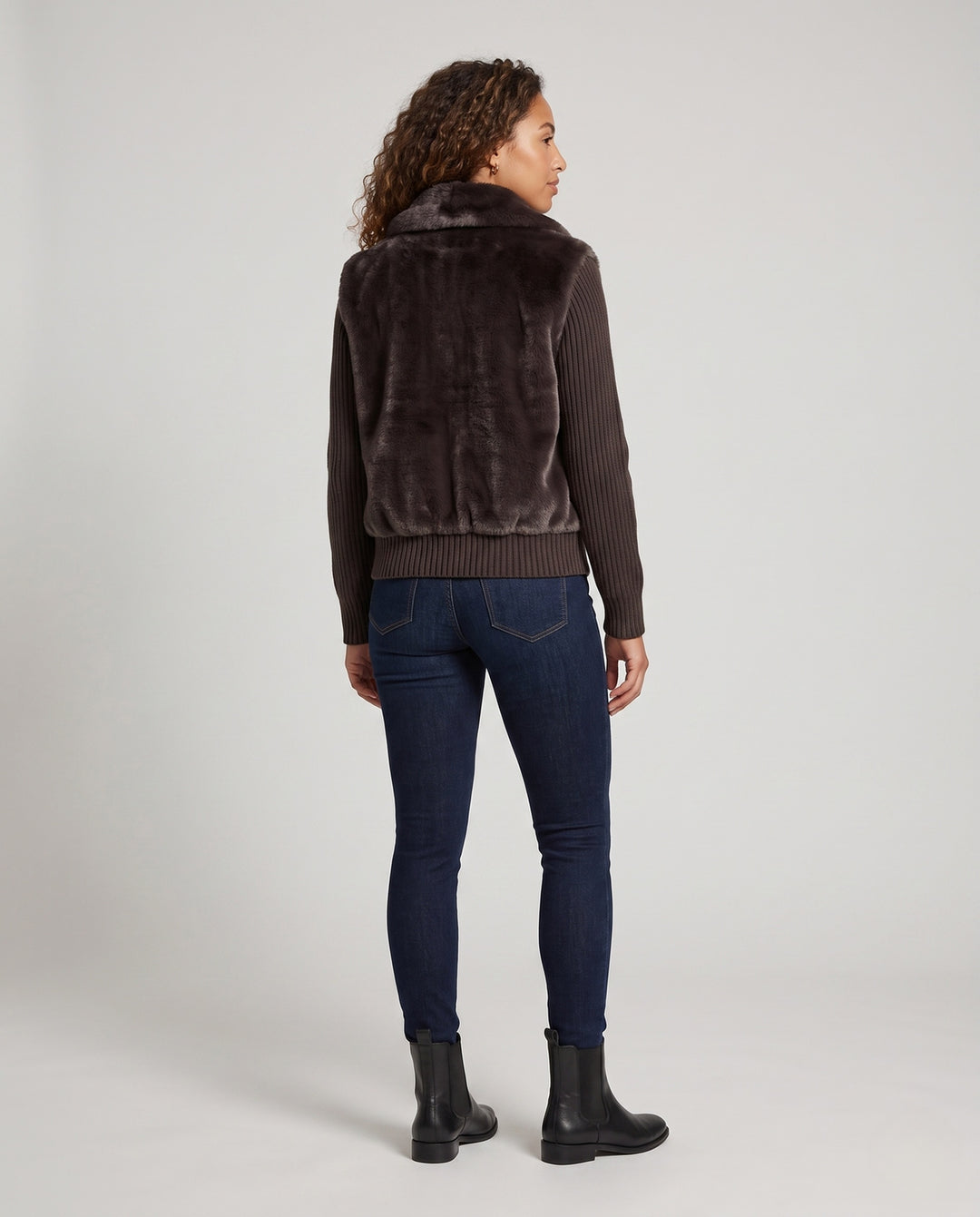 Product 15966038917450 - back_view