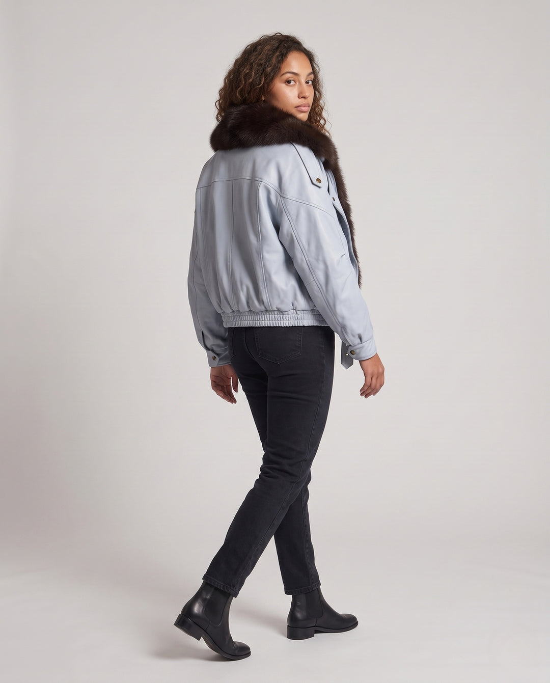 Product 15966039245130 - back_view