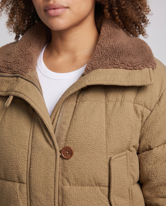 Product 15966042587466 - close_up_detail