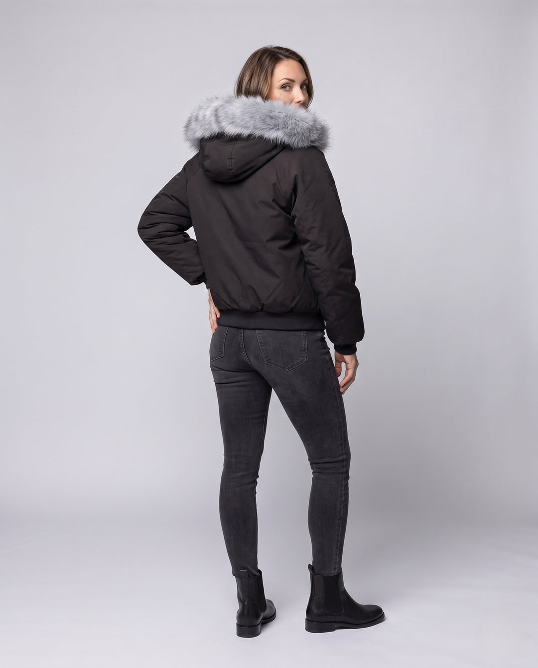 Product 15966045634890 - back_view