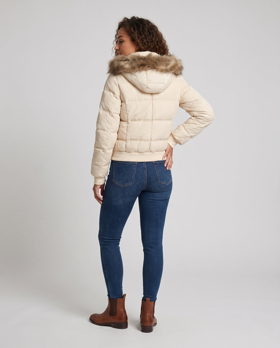 Product 15966048256330 - back_view