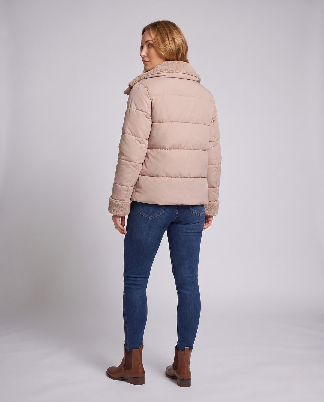 Product 15966053990730 - back_view