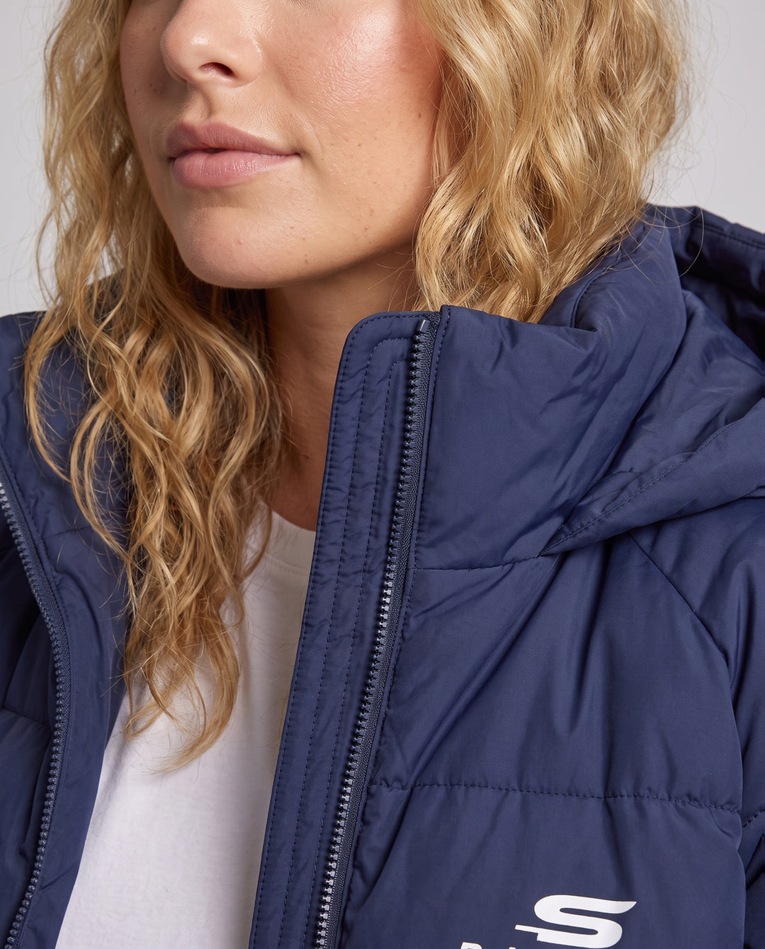 Product 15966064968010 - close_up_detail