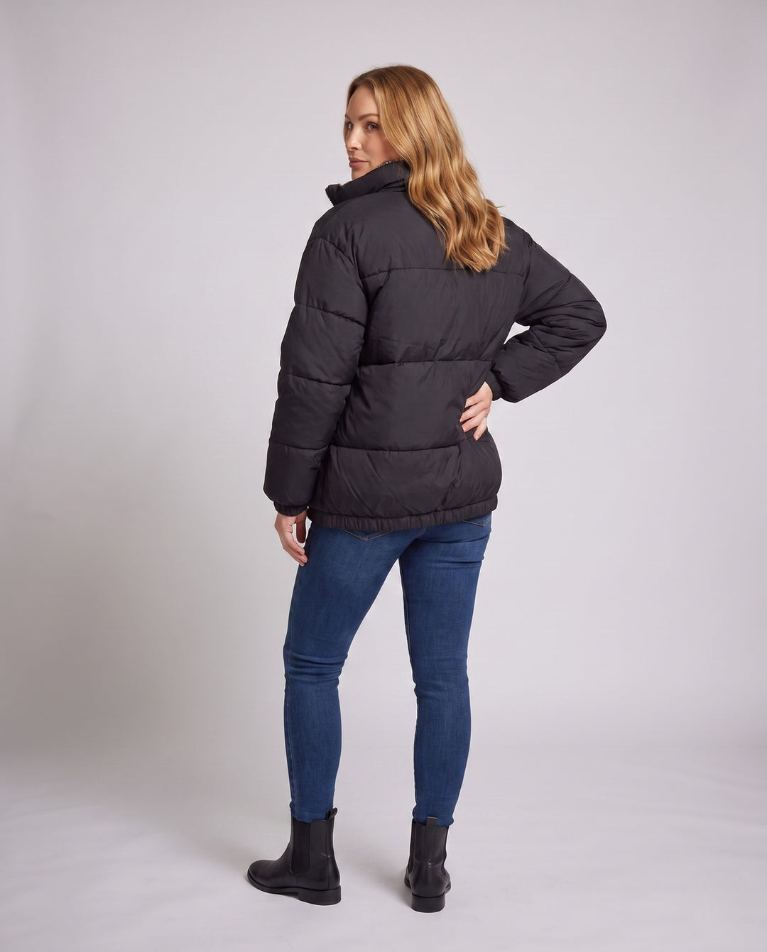 Product 15966074437962 - back_view