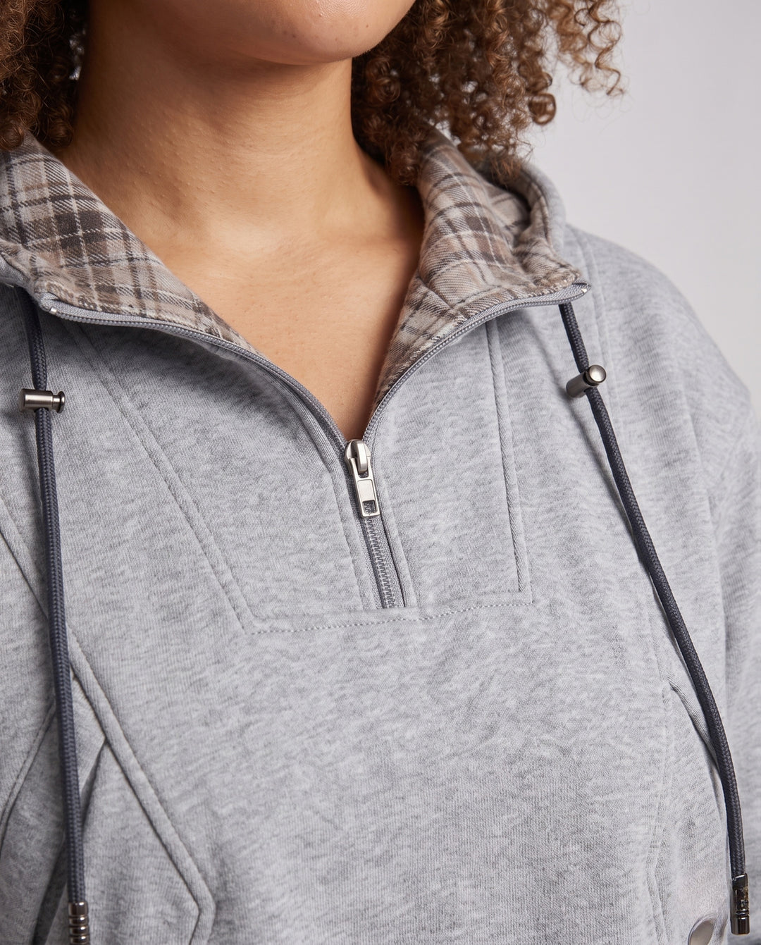 Product 15968896844106 - close_up_detail