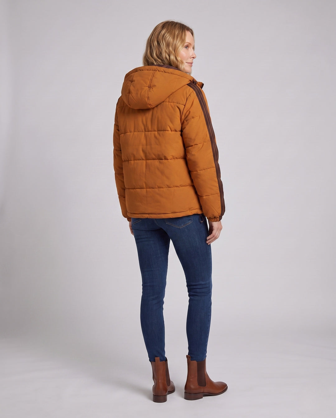 Product 15972916953418 - back_view