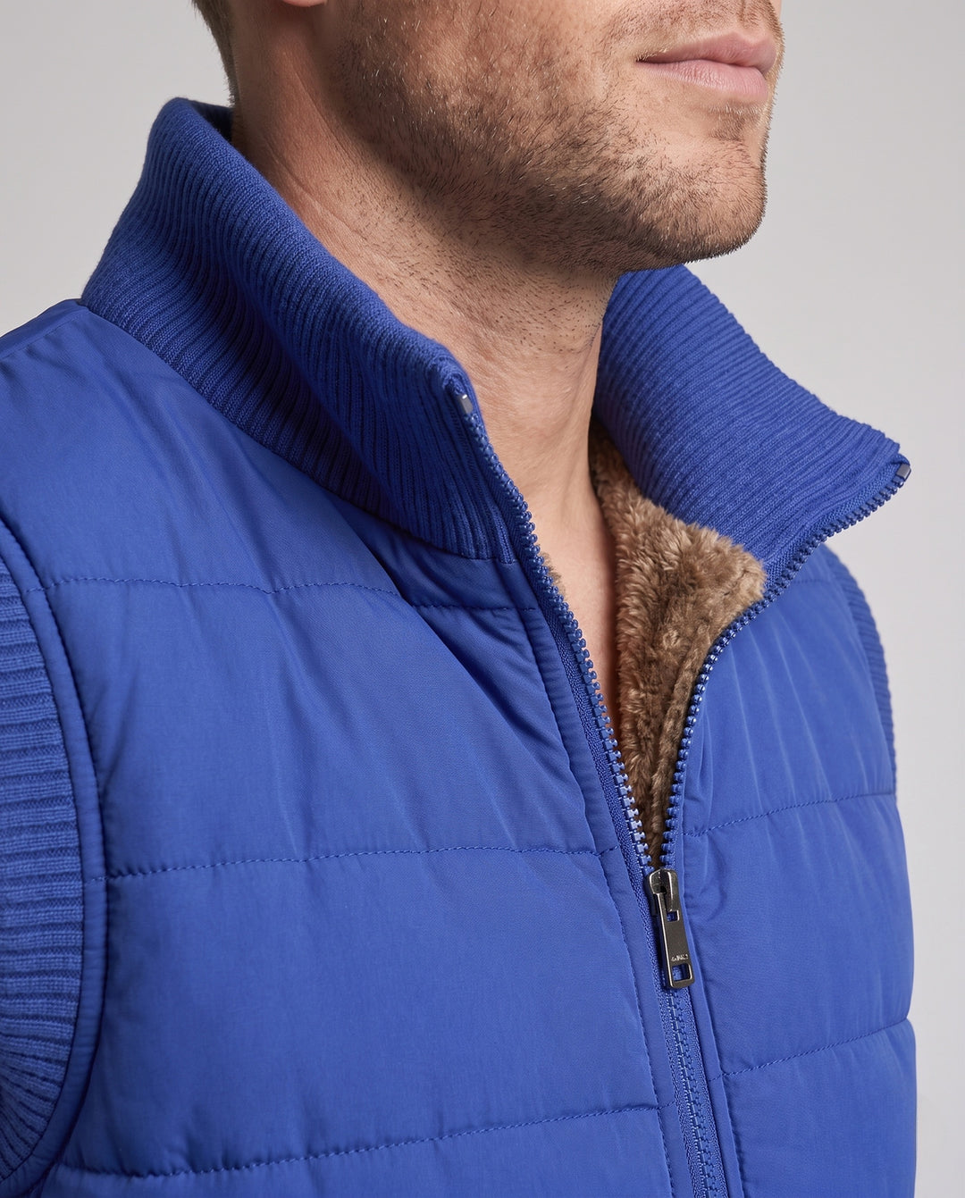 Product 15977115156810 - close_up_detail