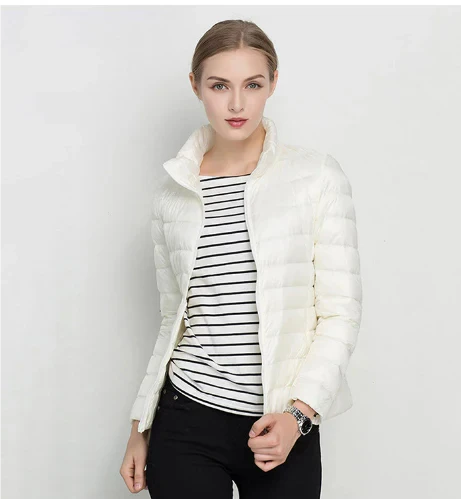 EB | Taillierter Steppjacke mit Reißverschluss