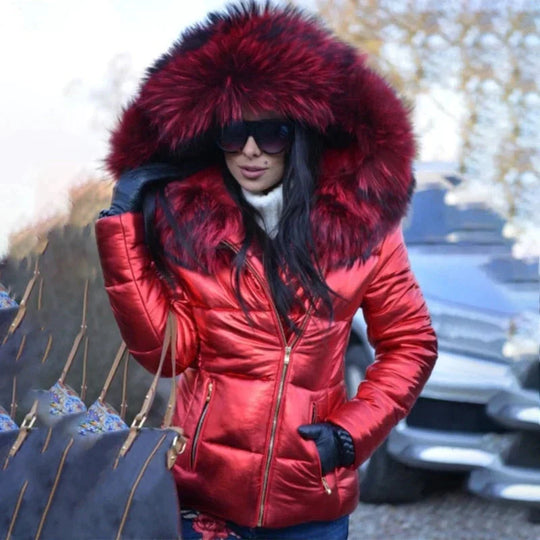EB | Winterjacke mit Kapuze aus Pelz