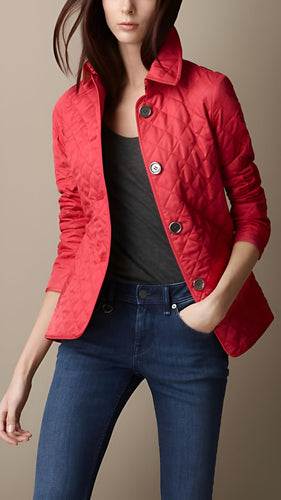 EB | Eine elegante leichte Jacke aus Seide und Baumwolle