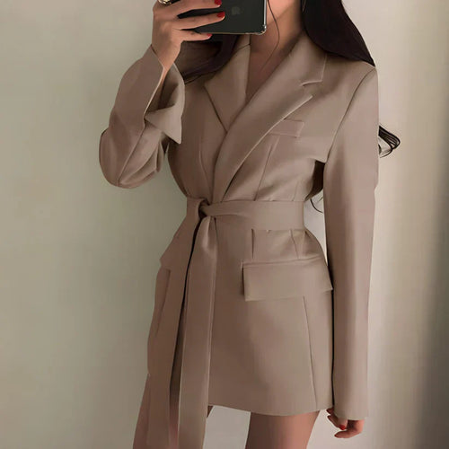 EB | Eleganter Blazer mit Gürtel