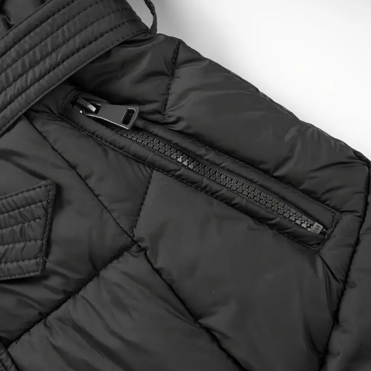 EB | Winterjacke - Stilvolle Schwarze Damenjacke mit Einer Kunstfellkapuze