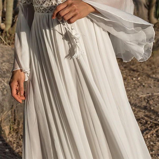 Leichtes Weißes Boho-Kleid mit Fließendem Schnitt für Sommer & Festivals | EB
