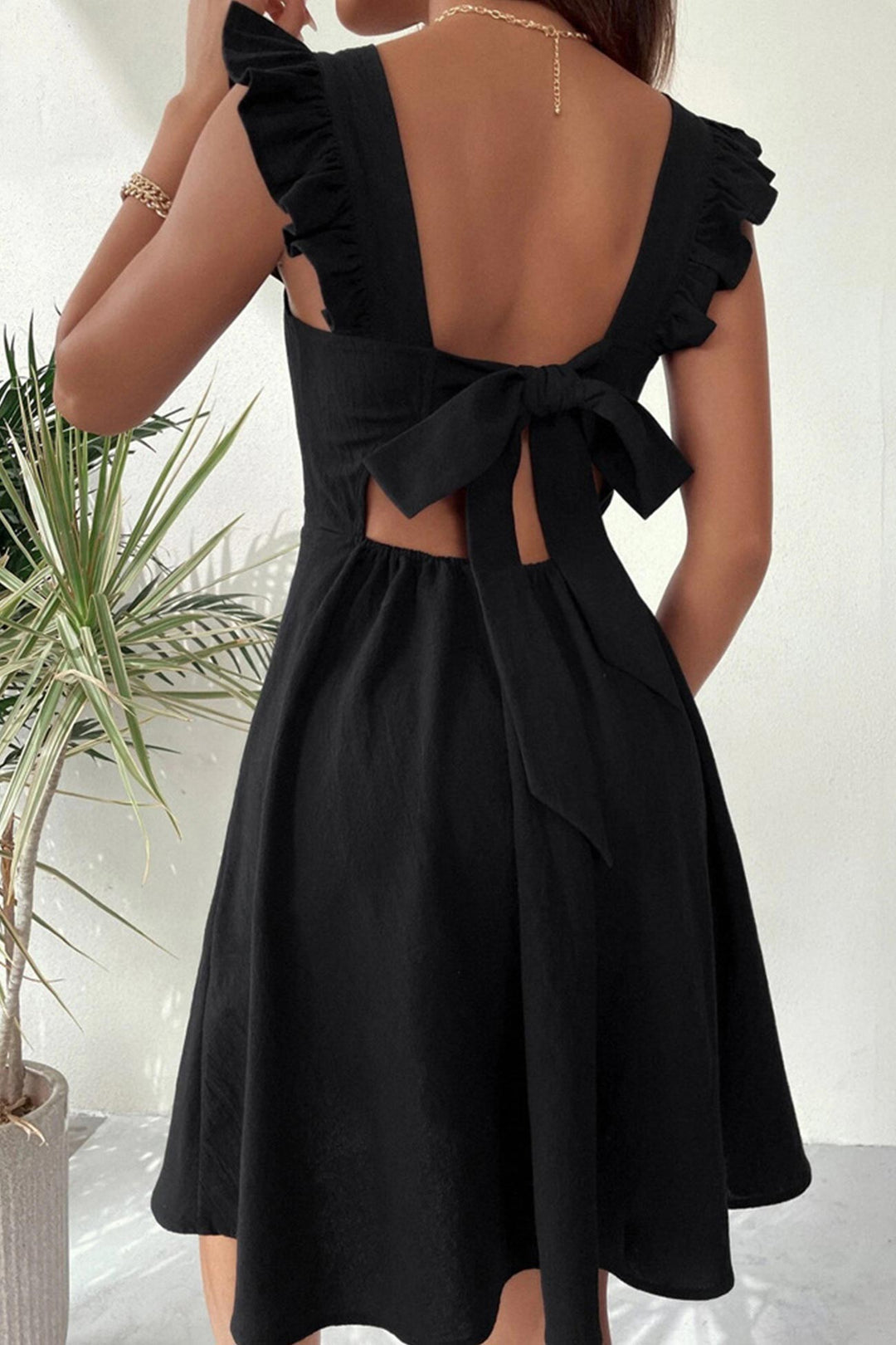 EB | Rüschen Mini Kleid mit Rückenschnürung