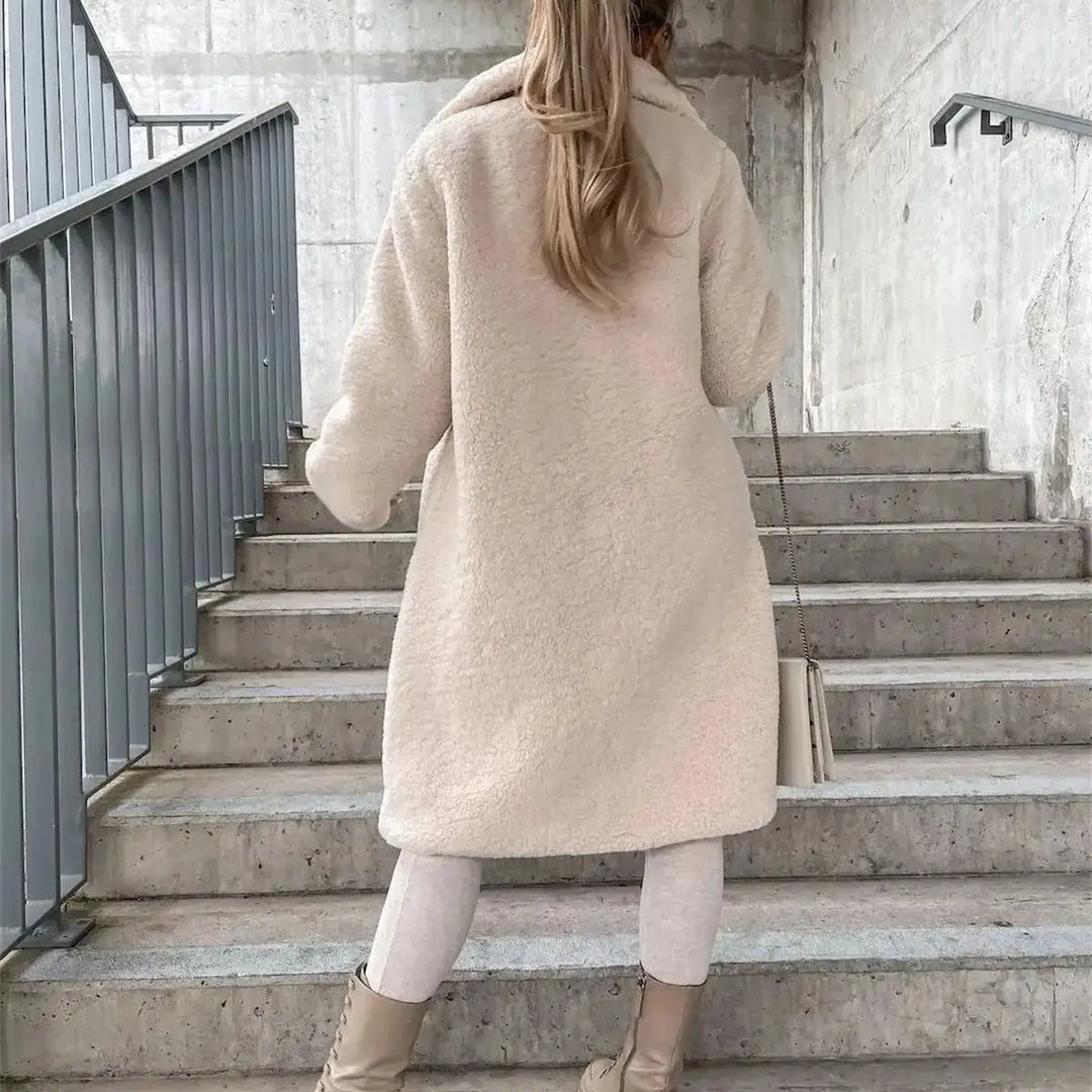 EB | Lange Jacke mit Weichem und Strukturiertem Druck
