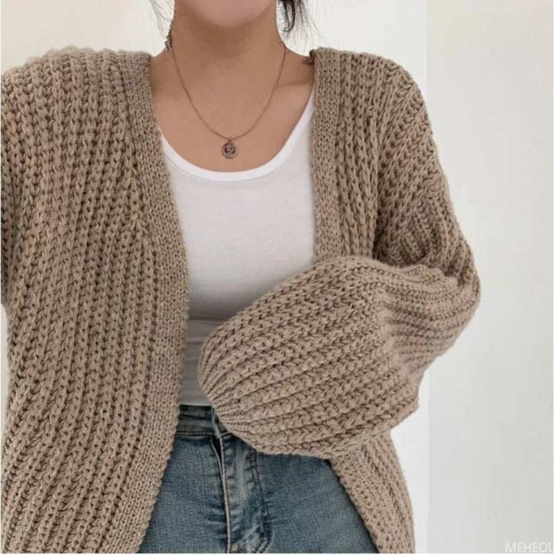 EB | Übergröße Strickjacke aus grobem Strick