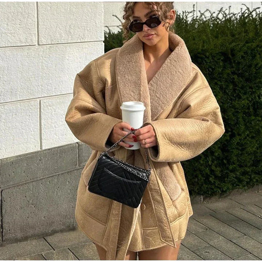 EB | Eleganter Winterledermantel mit Gürtel