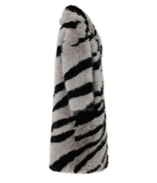 EB | Langer Pelzmantel Damen mit Tierdruck - Luxuriöses & Stilvolles Winterdesign