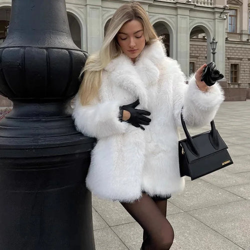 EB | luxuriöser und weicher Wintermantel