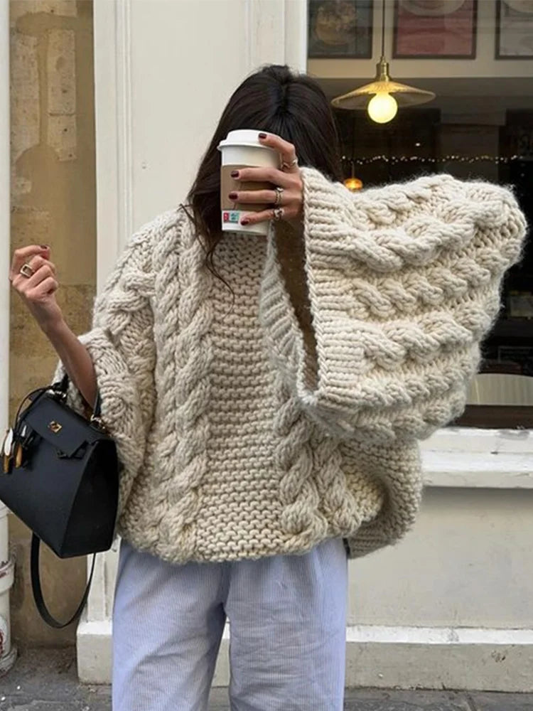 EB | Oversized Gestickter Weicher Pullover
