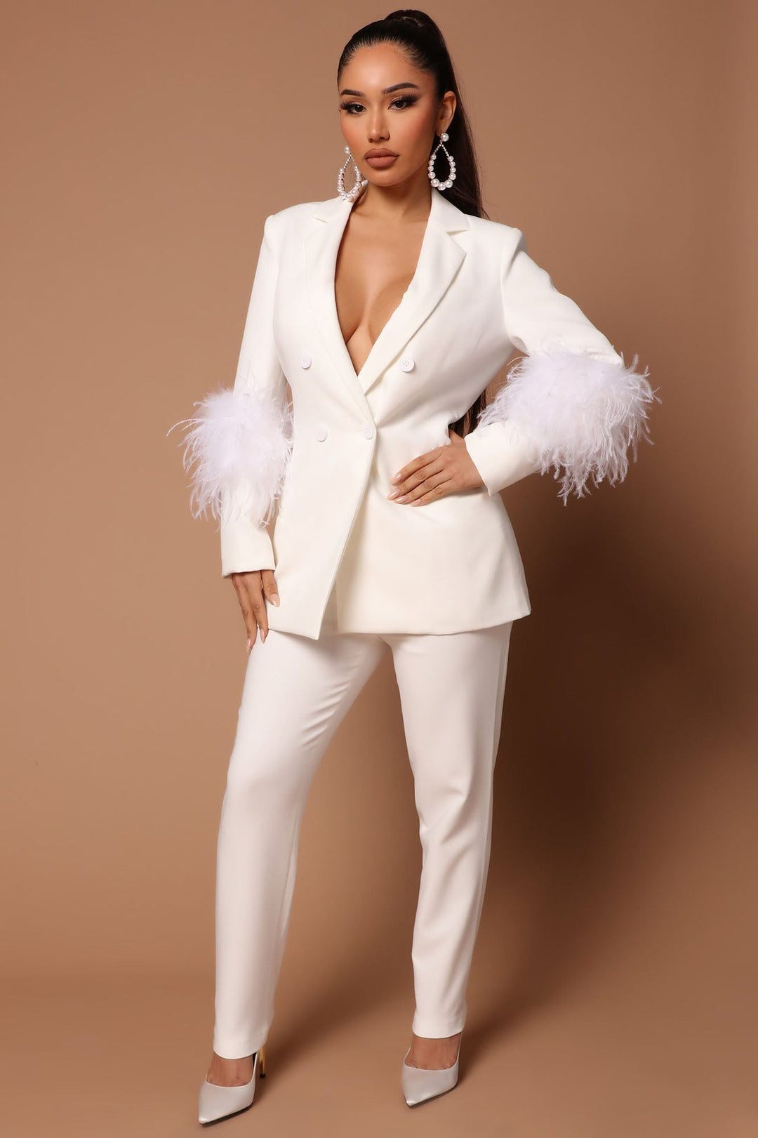 EB | Blazer mit Federn und Hose Set für Frauen