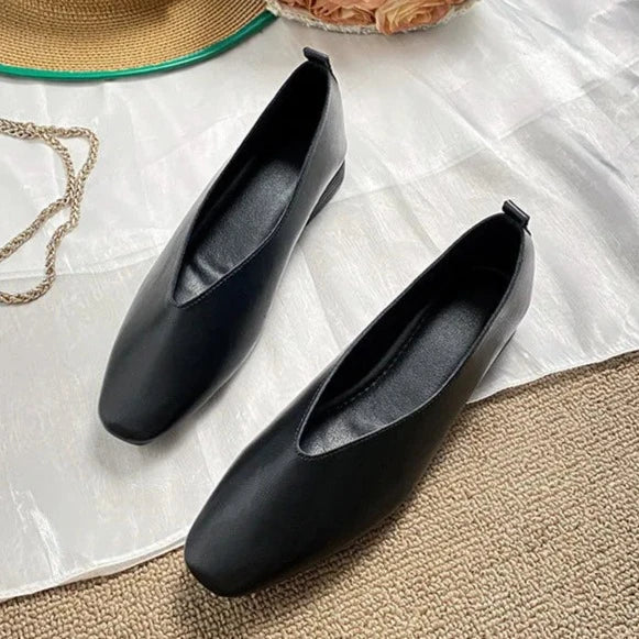 Retro Schuhe mit quadratischer Zehenform EB