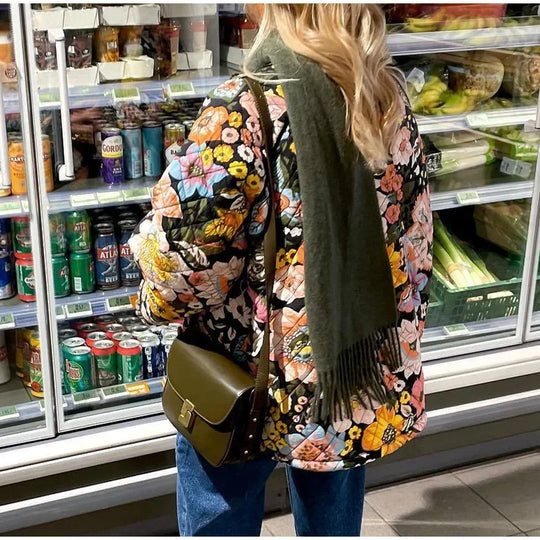 EB | Floral Gequilteter Mantel