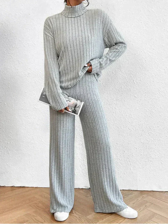 EB | Strickhose und Rollkragenpullover