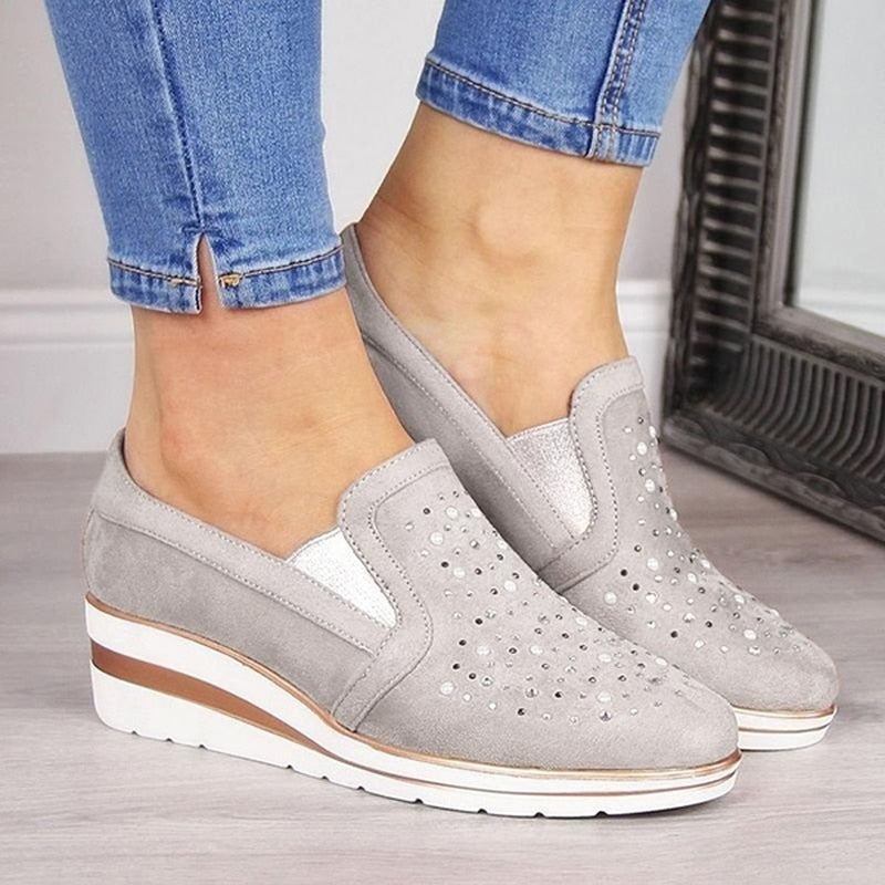 EB | Damenschuhe mit Absatz und Weichem Fußbett