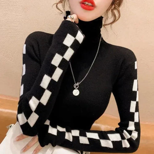 EB | KARO-ROLLKRAGENPULLOVER