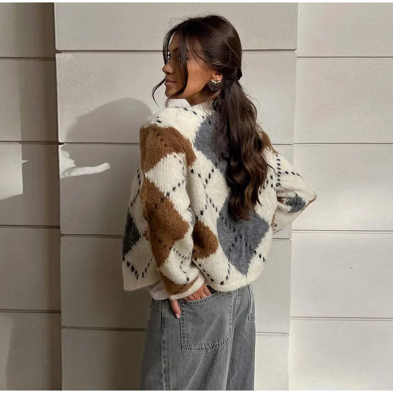 EB | Strickjacke Vielseitig & Stilvoll