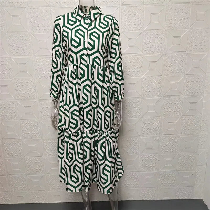 EB | Langärmliges Kleid Mit Geometrischem Muster