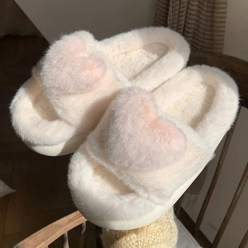Chloe Hart Hausschuhe | Flauschig & Warm EB
