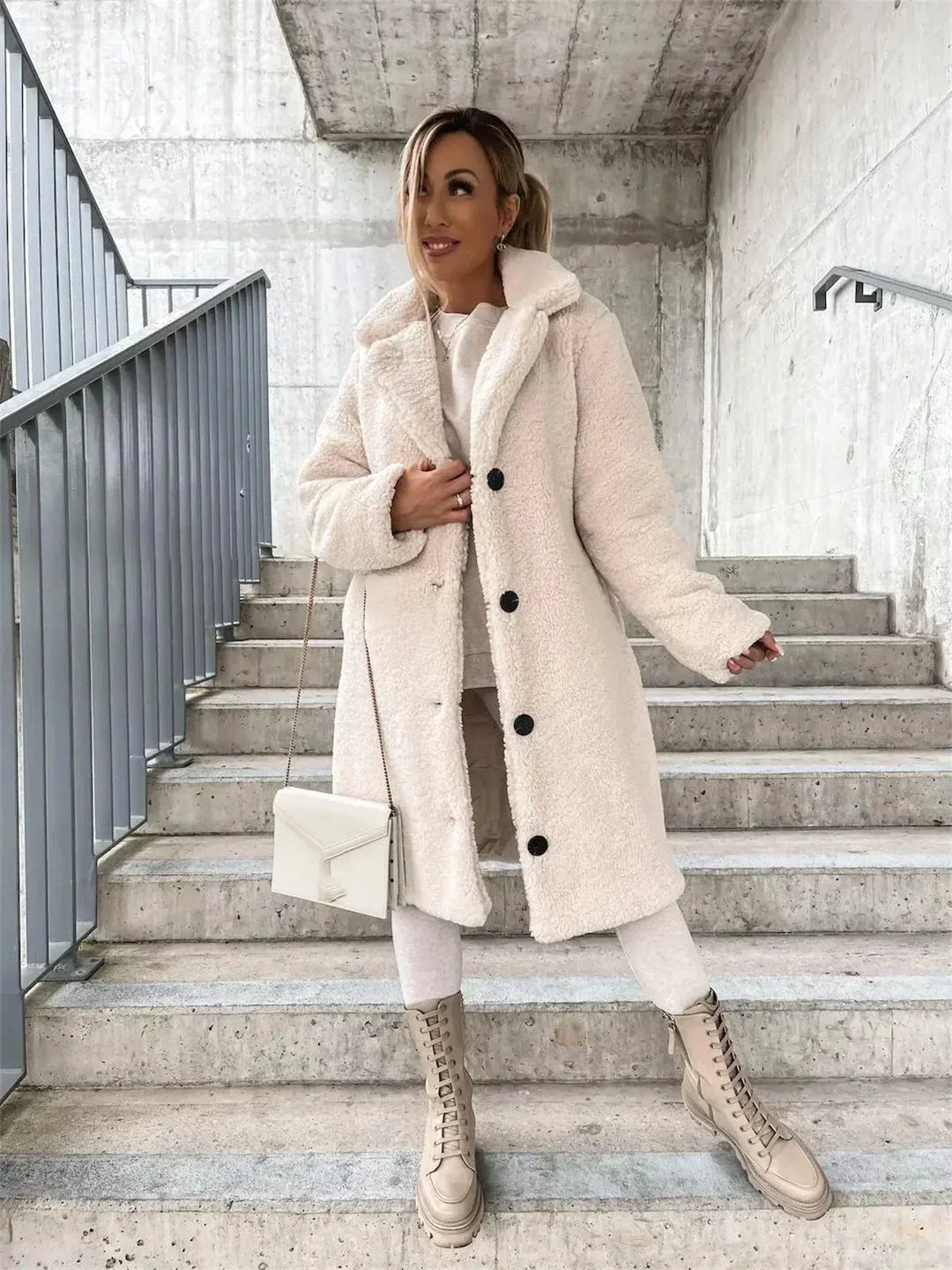 EB | Damen-Strickjacke, lang & modisch