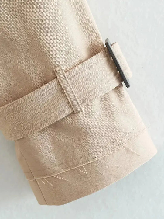 EB | Gekürzter Trenchcoat